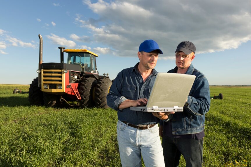 Top 5 Legal Mistakes Illinois Farmers Make When Expanding Their Operation