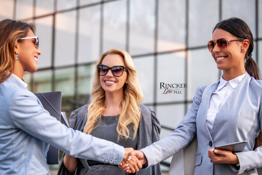 Starting a Business With a Friend or Family Member in Illinois? Put These Agreements in Writing First